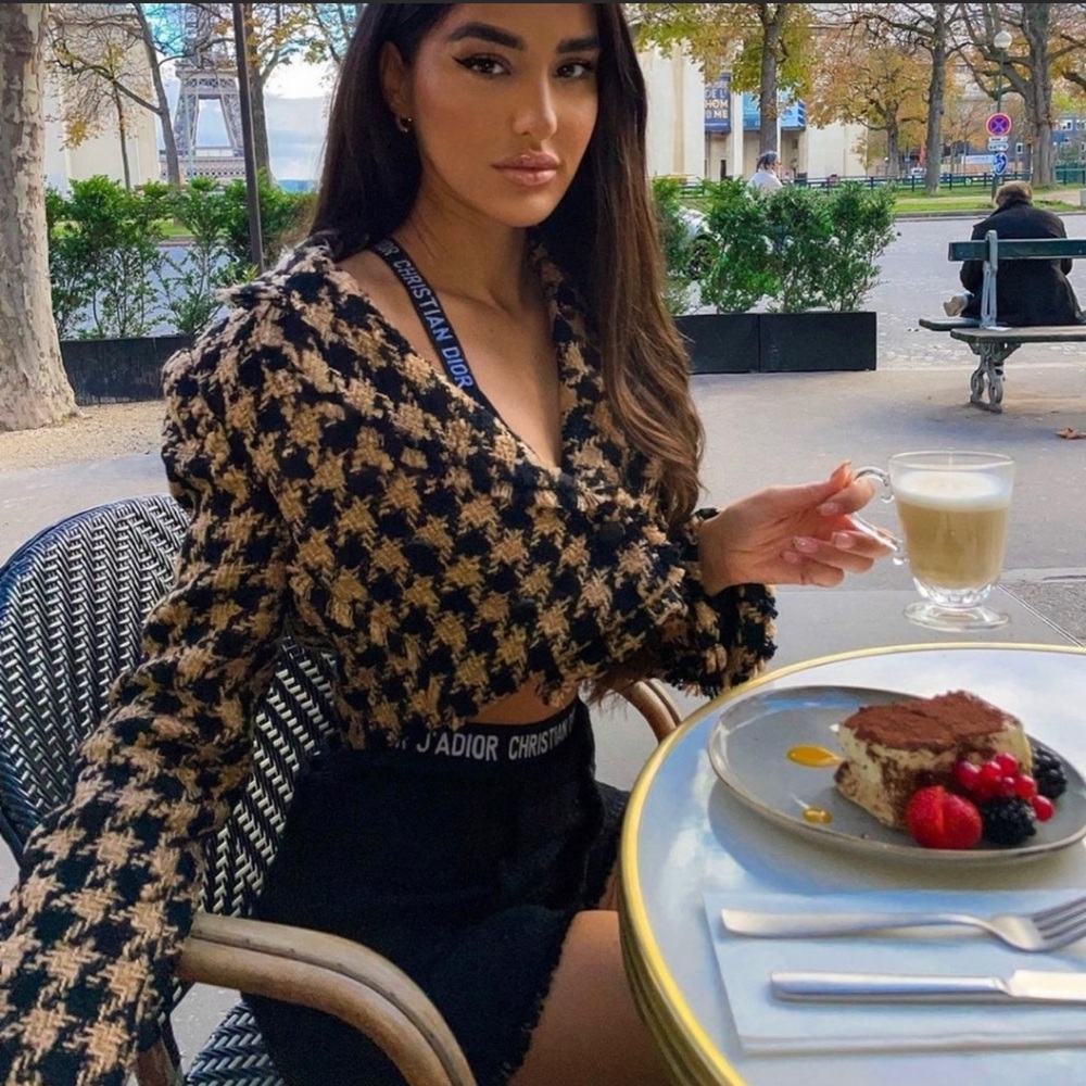 Zara Black and Beige Houndstooth Cropped Blazer